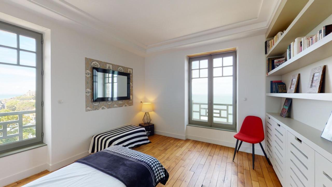 Les Roches Grises, Luxueuse Villa Face Mer, 4Etoiles, Spa Et Jardin Panoramique, Societe La Clef Decamp Гранвиль Экстерьер фото